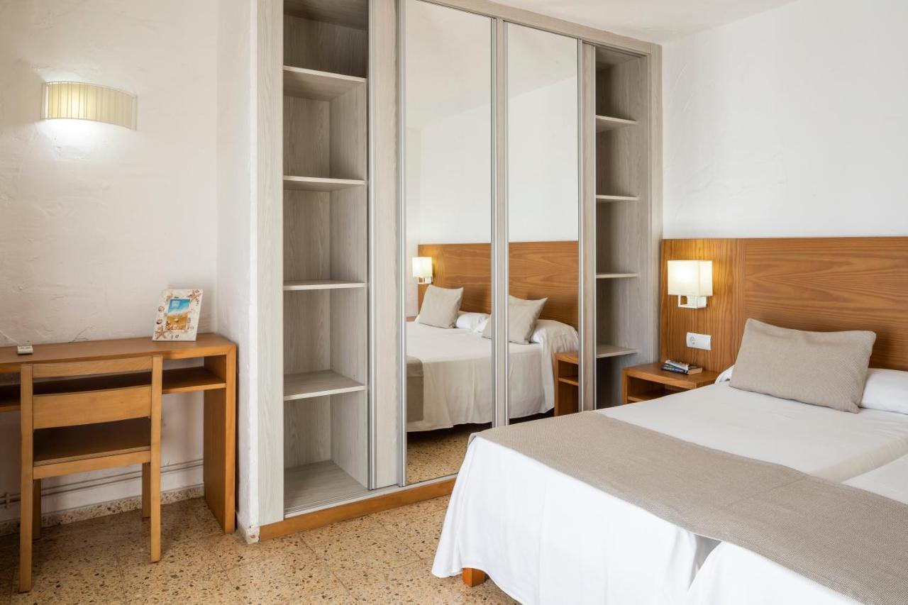 Apartamentos El Moro San Antonio  Ngoại thất bức ảnh